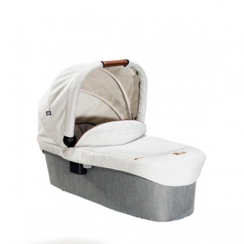 Joie Signature Ramble carrycot oyster.jpg
